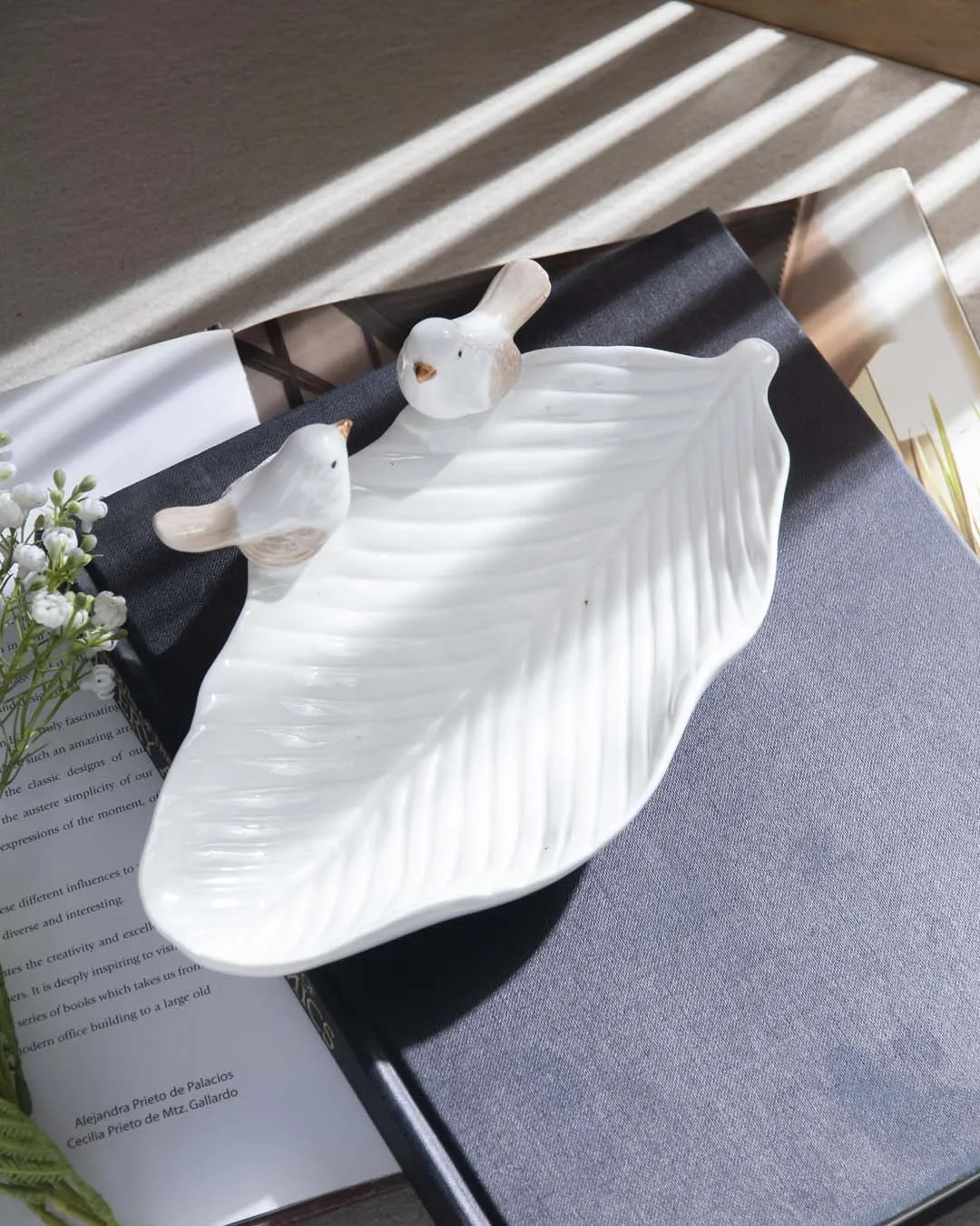 Bird on Leaf Ring Dish - White Large