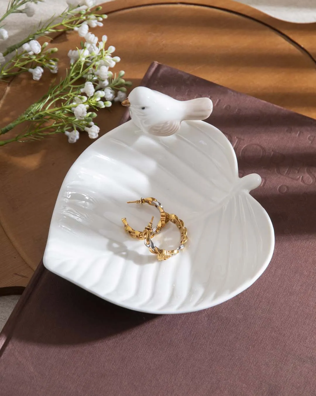 Bird on Leaf Ring Dish - White