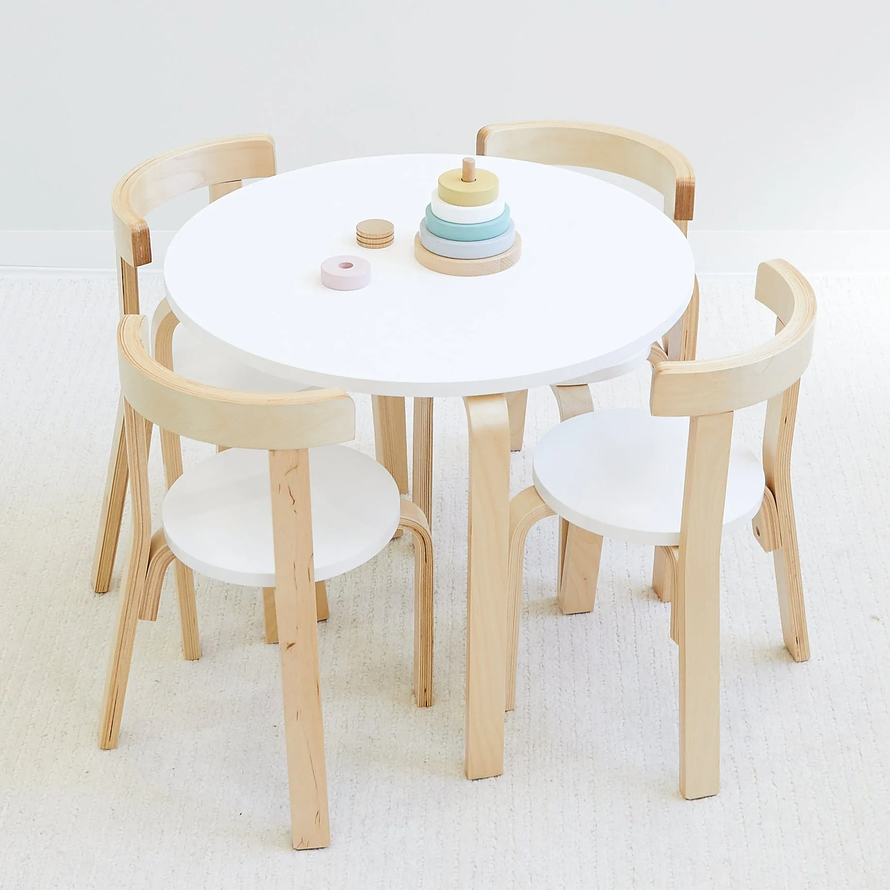 Boston Table & 4 Chairs Set