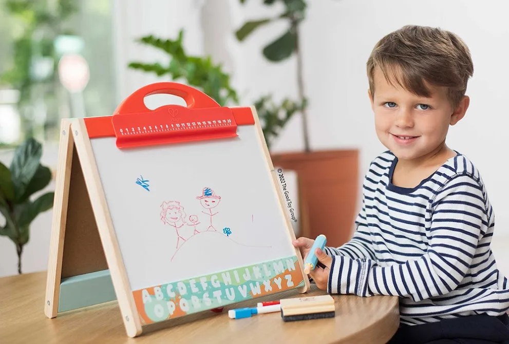 Hape Store & Go Easel