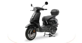 Ice Bear PMZ150-16 Classic. 150cc, Automatic, Electric Start , Color matched Trunk, Disk Brakes, GY6 Clone Engine