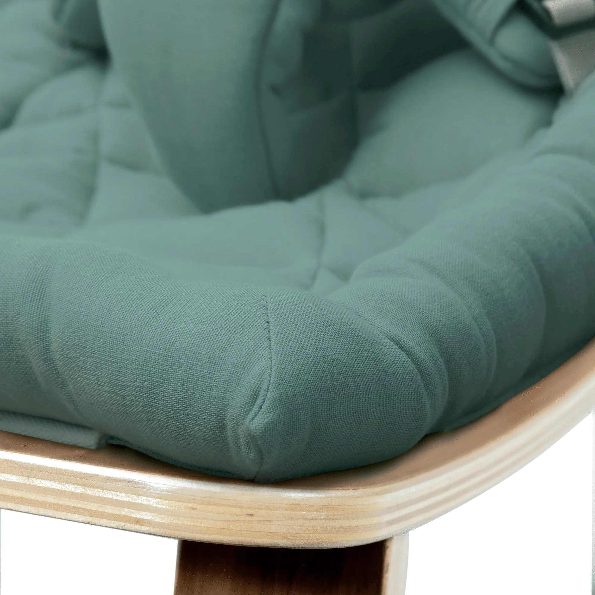 LEVO Baby Rocker | Walnut   Organic Orage by Charlie Crane