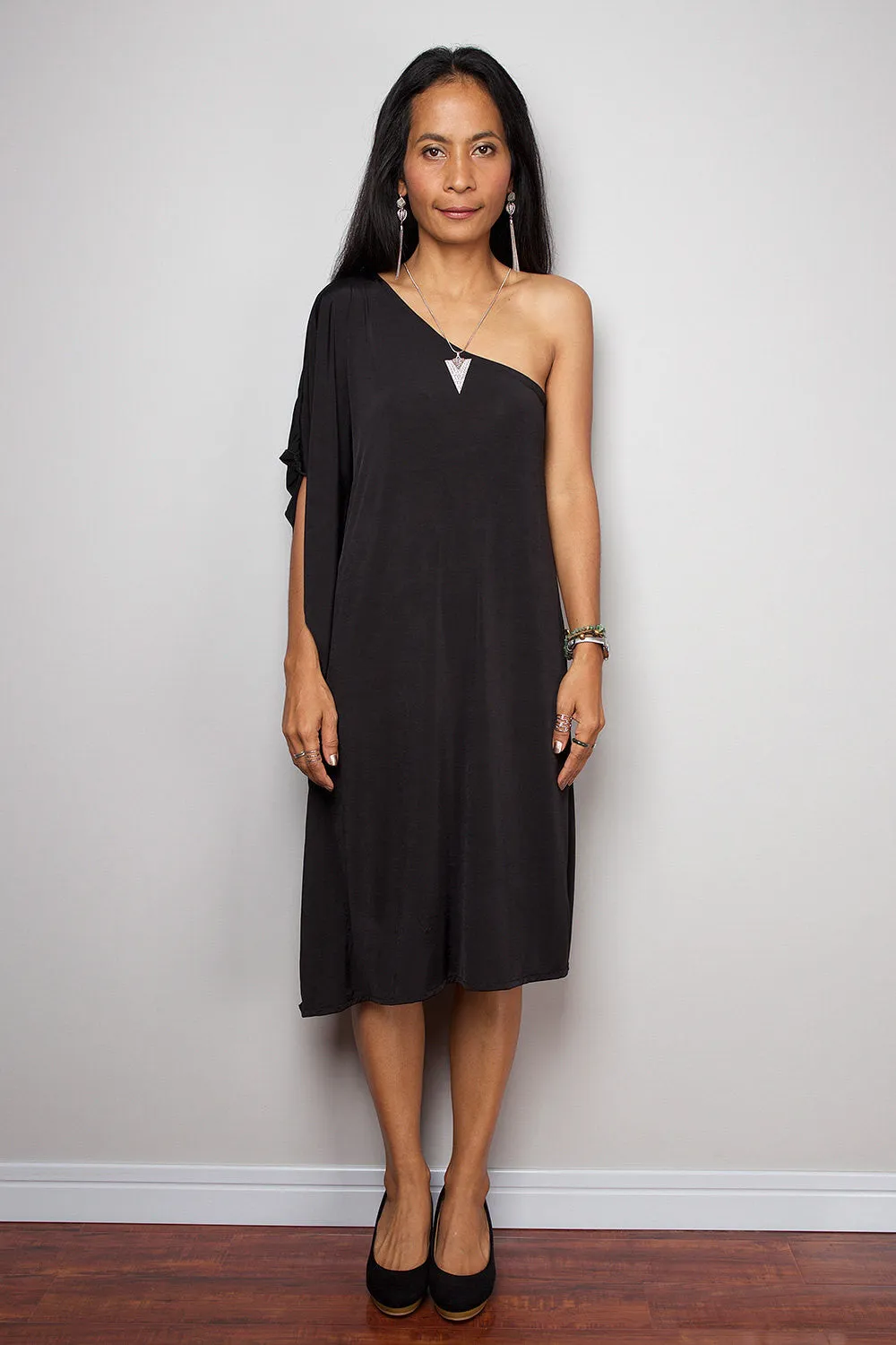 Little Black off shouler Dress