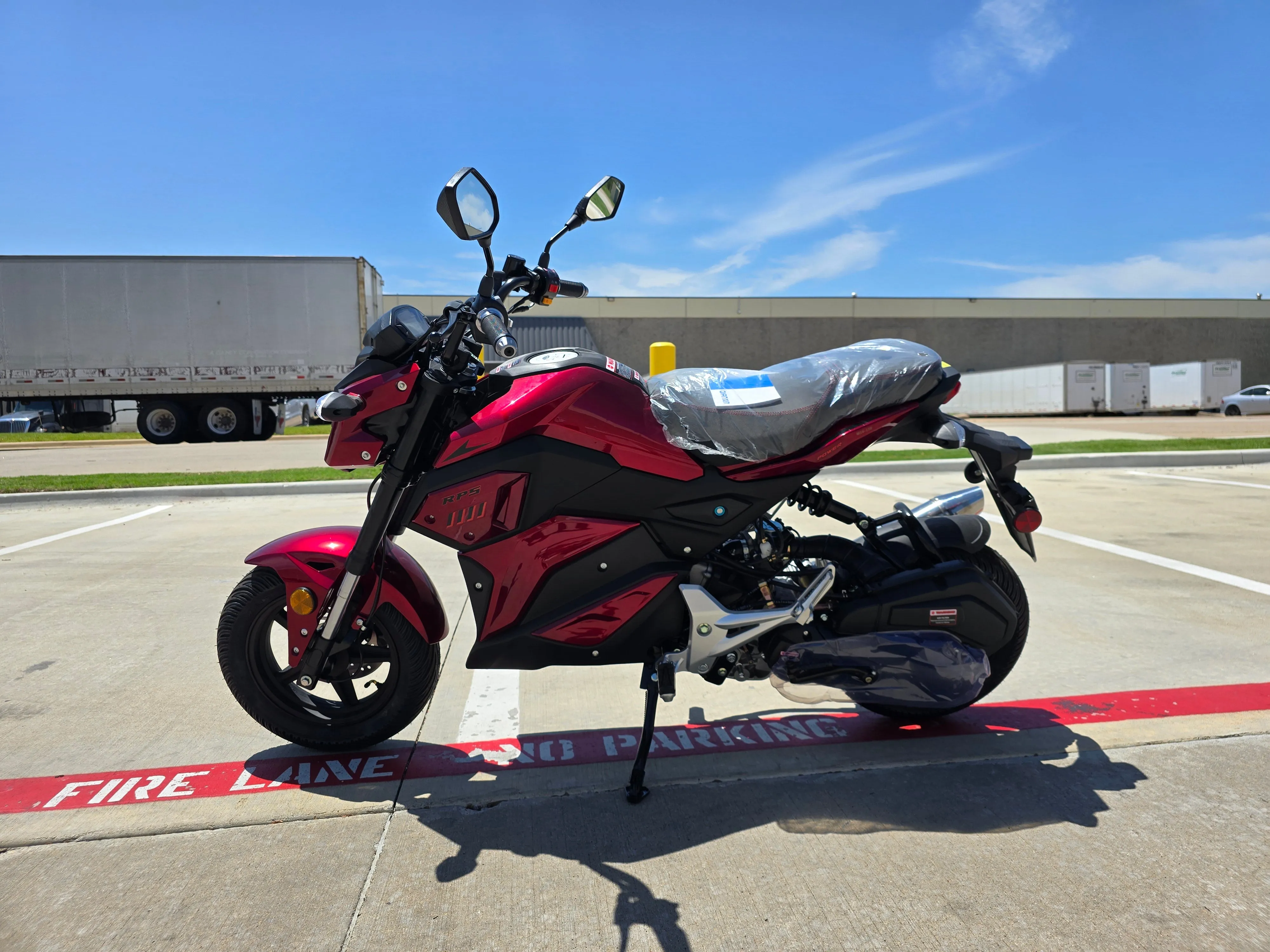 RPS M16 Grom Style Scooter 150cc, Automatic, Electric Start, Disc Brakes, LED head Lights