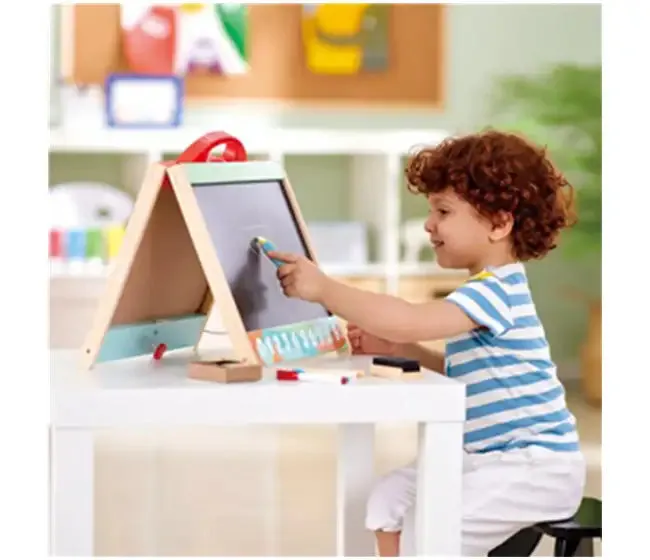 Store & Go Easel